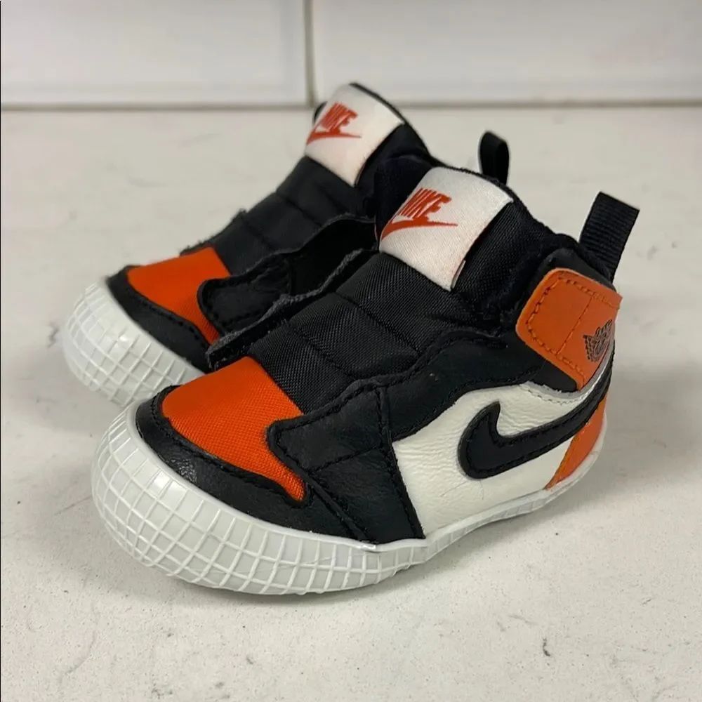 2019 Air Jordan 1 Crib Bootie 'Shattered Backboard' Size 3C AT3745-108